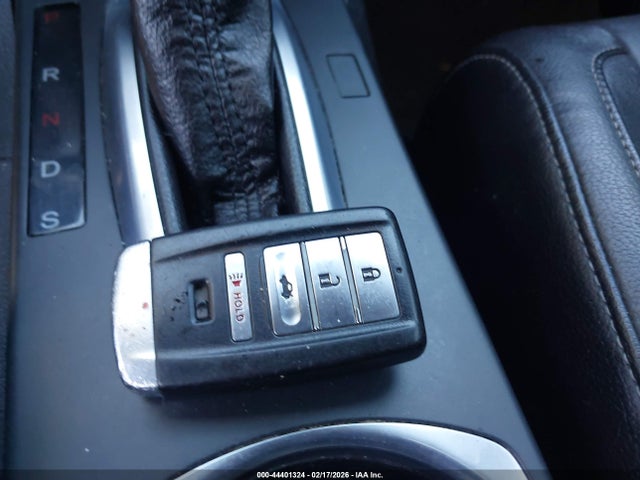 44401324 :رقم المزاد ، 19UDE2F81KA015035 vin ، 2019 Acura Ilx Premium   A-spec Packages/technology   A-spec Packages مزاد بيع