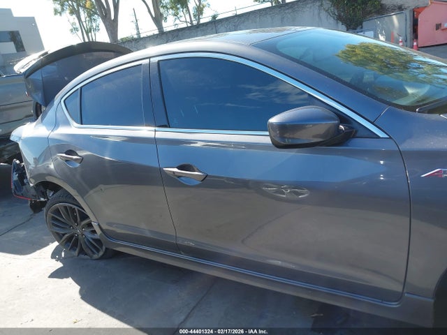 44401324 :رقم المزاد ، 19UDE2F81KA015035 vin ، 2019 Acura Ilx Premium   A-spec Packages/technology   A-spec Packages مزاد بيع