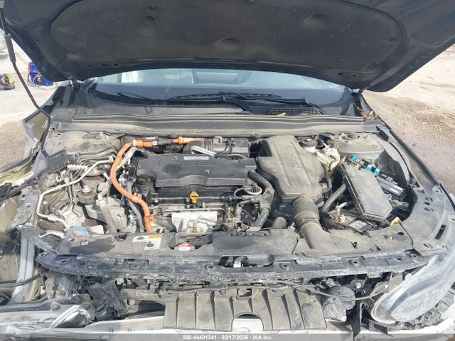 2018 HONDA ACCORD HYBRID 1HGCV3F46JA015268 Photo 9