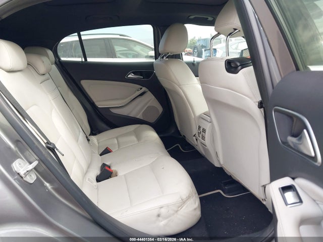WDCTG4GB3GJ255120 Mercedes-Benz Gla 250 4matic