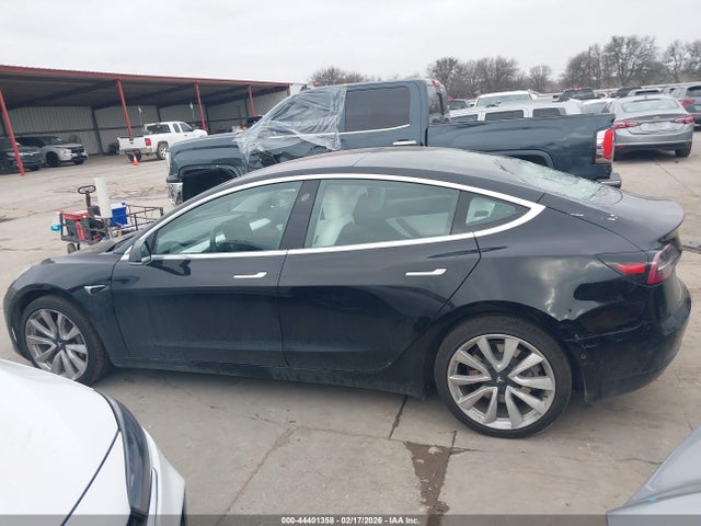 Aukcja sprzedaży 2018 Tesla Model 3, vin: 5YJ3E1EA9JF177929, numer aukcji: 44401358