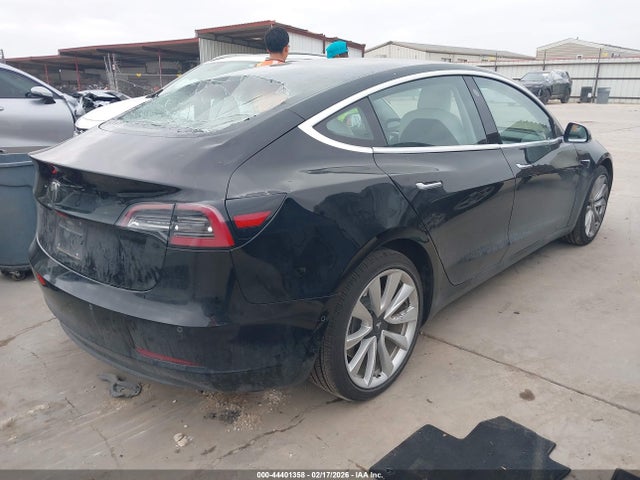 Aukcja sprzedaży 2018 Tesla Model 3, vin: 5YJ3E1EA9JF177929, numer aukcji: 44401358