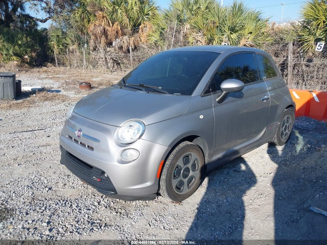2017 FIAT 500E 3C3CFFGE8HT579984 Photo 1