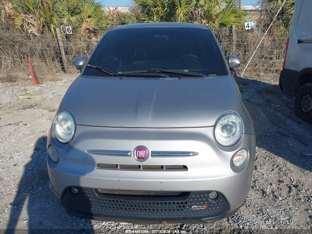 2017 FIAT 500E 3C3CFFGE8HT579984 Photo 5