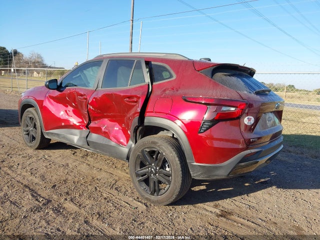 2024 CHEVROLET TRAX KL77LKE21RC141891 Photo 2