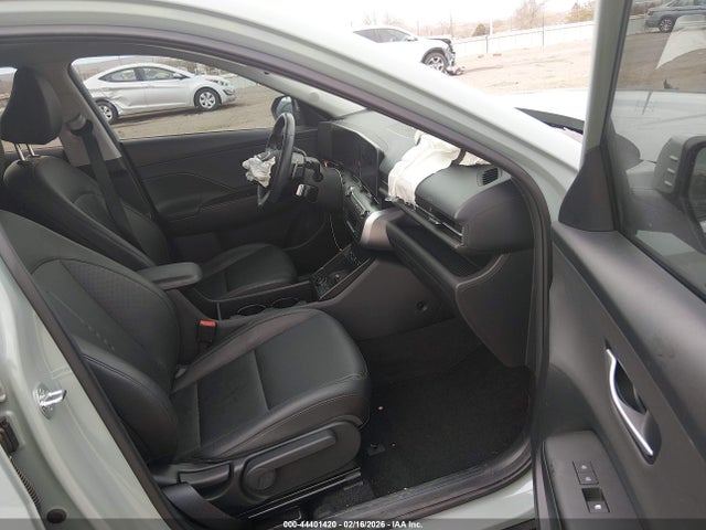 Продажа на аукционе авто 2024 Hyundai Kona Limited, vin: KM8HECA39RU044661, номер лота: 44401420