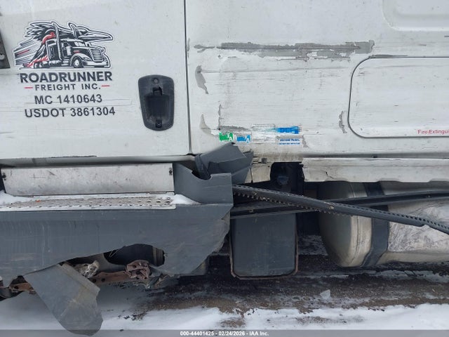 Продаж на аукціоні авто 2022 Freightliner New Cascadia 126, vin: 1FUJHHDR4NLMW2581, номер лоту: 44401425