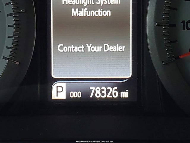 5TDXZ3DC8KS001469 Toyota Sienna Se 8 Passenger