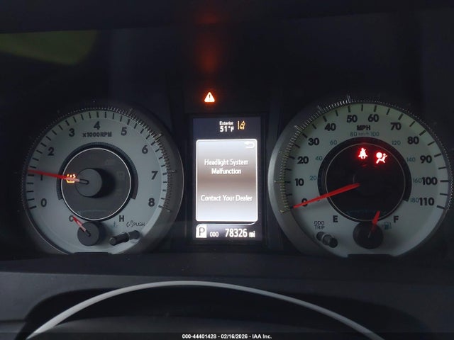 5TDXZ3DC8KS001469 Toyota Sienna Se 8 Passenger