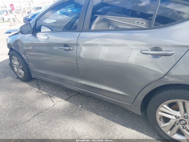 Hyundai ELANTRA SEL 2019 5NPD84LF5KH445017 Image 15