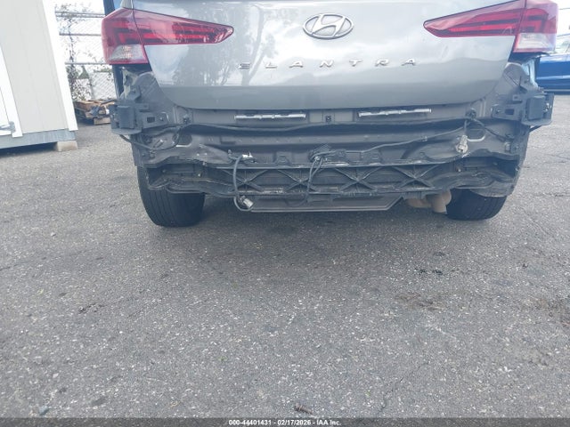 Hyundai ELANTRA SEL 2019 5NPD84LF5KH445017 Image 21