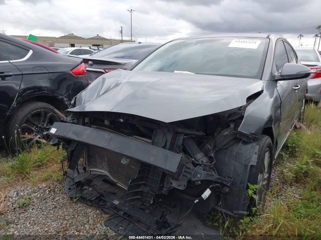 Hyundai ELANTRA SEL 2019 5NPD84LF5KH445017 Image 2