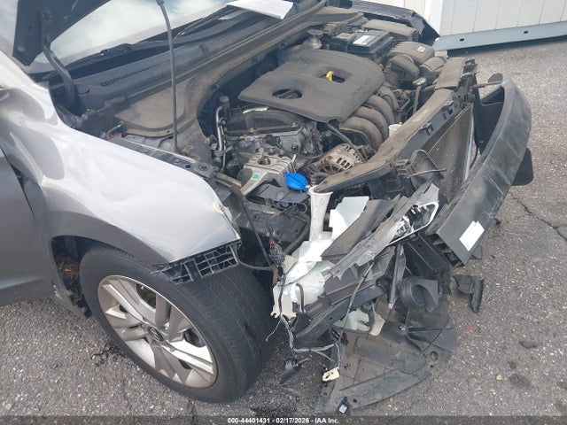 Hyundai ELANTRA SEL 2019 5NPD84LF5KH445017 Image 6