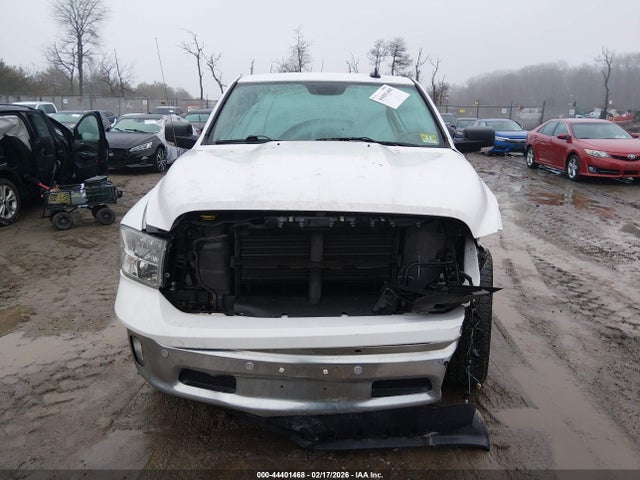 Продаж на аукціоні авто 2018 Ram 1500 Big Horn  4x4 5'7 Box, vin: 3C6RR7LG0JG195911, номер лоту: 44401468