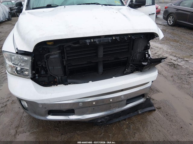Продаж на аукціоні авто 2018 Ram 1500 Big Horn  4x4 5'7 Box, vin: 3C6RR7LG0JG195911, номер лоту: 44401468