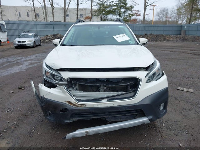 44401469 :رقم المزاد ، 4S4BTANC1M3201303 vin ، 2021 Subaru Outback Limited مزاد بيع