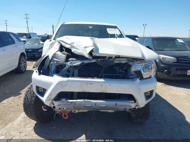 3TMJU4GN5EM171624 Toyota Tacoma Prerunner V6