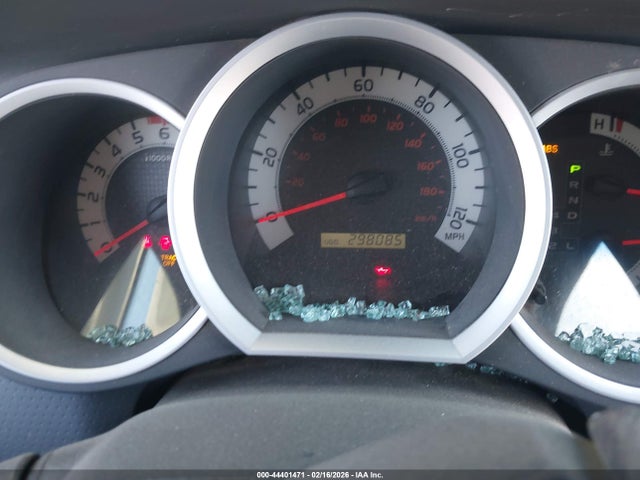 3TMJU4GN5EM171624 Toyota Tacoma Prerunner V6