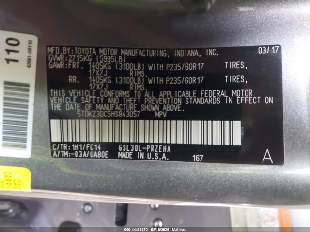 5TDKZ3DC5HS843057 Toyota Sienna Le 8 Passenger