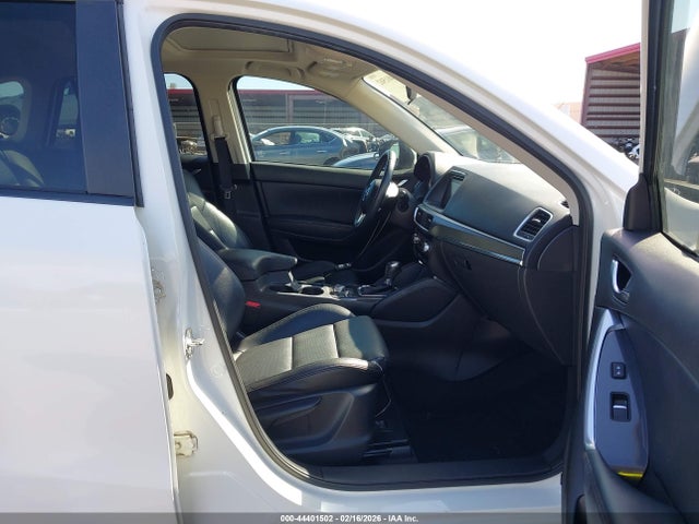 2016 MAZDA CX-5 JM3KE2DY1G0632691 Photo 4