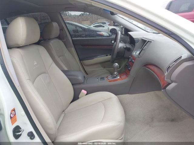 2008 Infiniti G35 Journey მანქანა იყიდება აუქციონზე, vin: JNKBV61E98M209716, აუქციონის ნომერი: 44401542