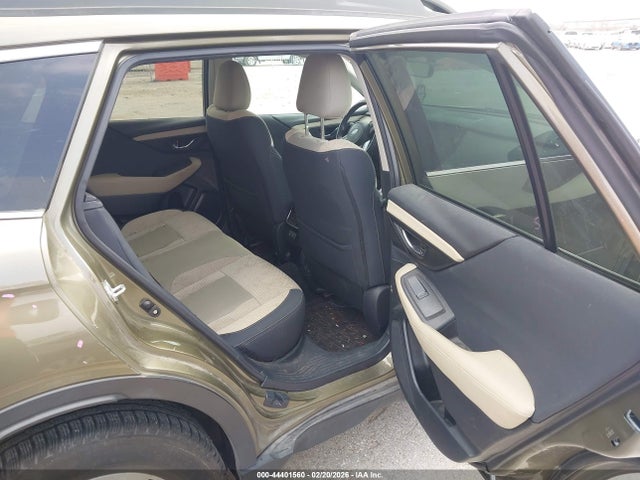 Продаж на аукціоні авто 2022 Subaru Outback Premium, vin: 4S4BTAFC0N3179486, номер лоту: 44401560