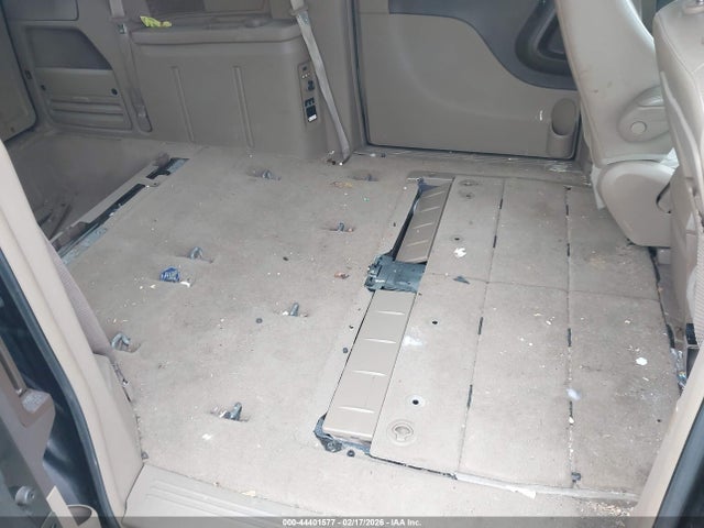 44401577 :رقم المزاد ، 2C4RC1BG3ER277222 vin ، 2014 Chrysler Town & Country Touring مزاد بيع