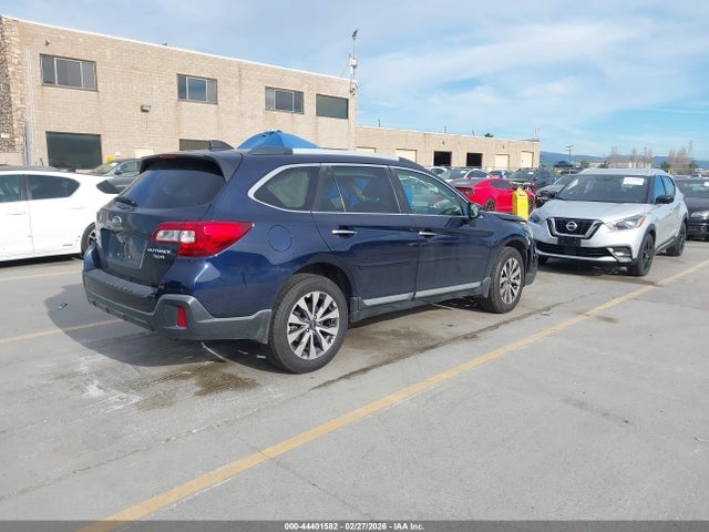 4S4BSETC9J3243212 Subaru Outback 3.6r Touring