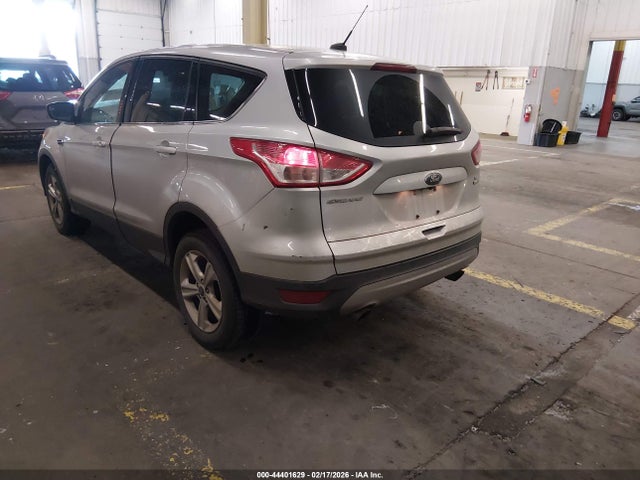 1FMCU9G9XGUC29410 Ford ESCAPE SE