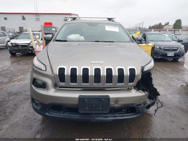 Jeep Cherokee Latitude 4x4 2018 1C4PJMCB5JD603519 Image 12