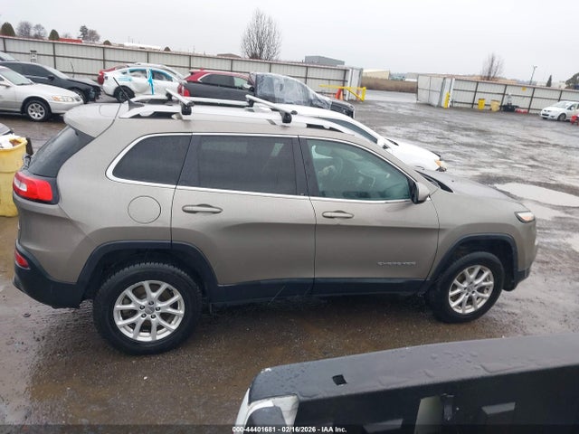 Jeep Cherokee Latitude 4x4 2018 1C4PJMCB5JD603519 Image 13