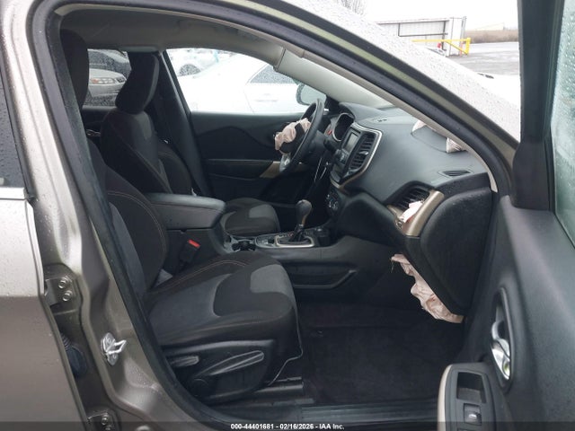 Jeep Cherokee Latitude 4x4 2018 1C4PJMCB5JD603519 Image 5