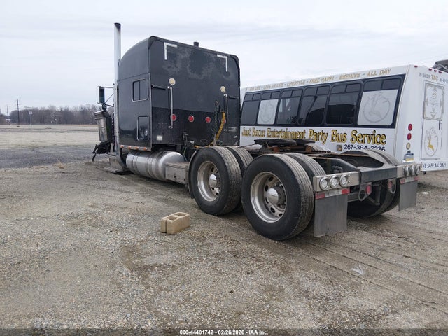 Продажа на аукционе авто 2003 Peterbilt 379, vin: 1XP5DB9X73N804811, номер лота: 44401742