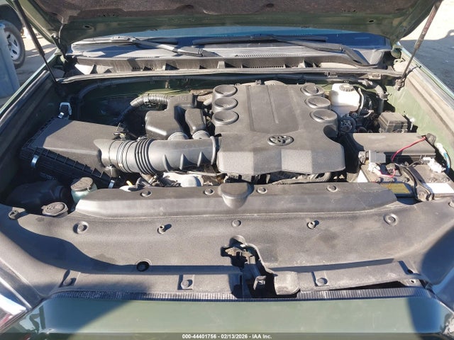 2022 TOYOTA 4RUNNER JTETU5JR8N6071555 Photo 9