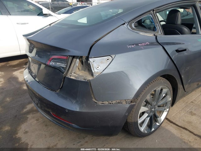 Продаж на аукціоні авто 2018 Tesla Model 3, vin: 5YJ3E1EA2JF005970, номер лоту: 44401772