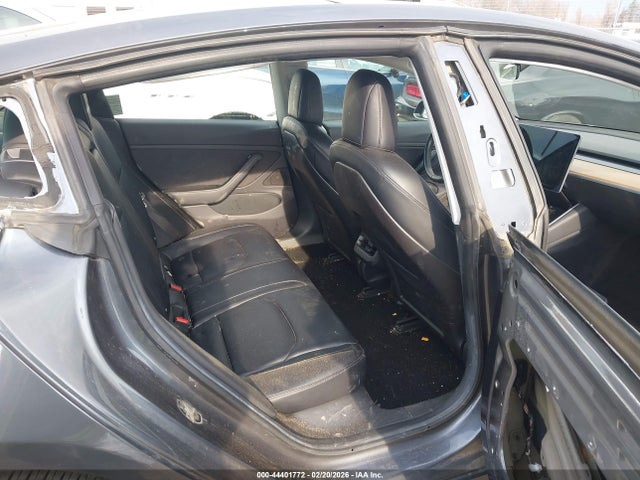 Продаж на аукціоні авто 2018 Tesla Model 3, vin: 5YJ3E1EA2JF005970, номер лоту: 44401772