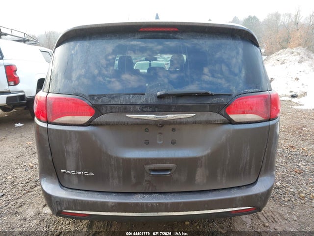 Aukcja sprzedaży 2017 Chrysler Pacifica Touring-l, vin: 2C4RC1BG2HR839440, numer aukcji: 44401779