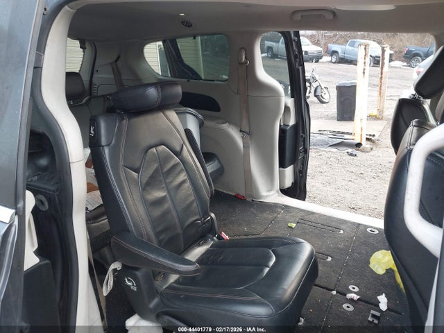 2017 CHRYSLER PACIFICA 2C4RC1BG2HR839440 Photo 7