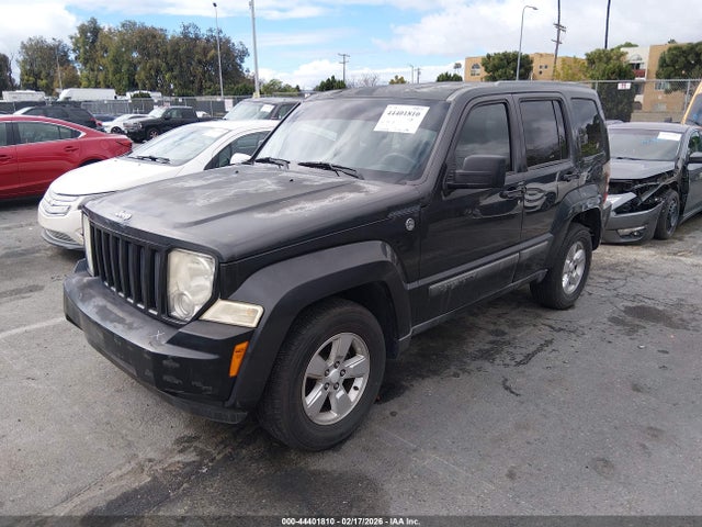 44401810 :رقم المزاد ، 1J4PN2GK7BW551930 vin ، 2011 Jeep Liberty Sport مزاد بيع