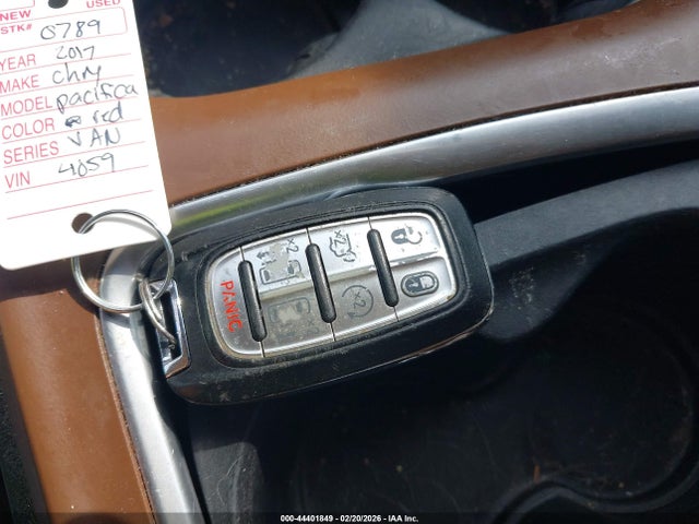 Aukcja sprzedaży 2017 Chrysler Pacifica Limited, vin: 2C4RC1GG1HR584059, numer aukcji: 44401849
