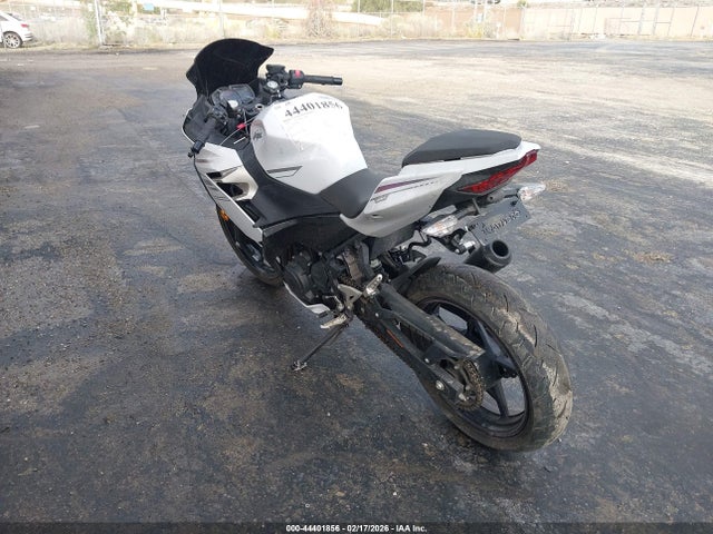 2023 KAWASAKI EX400 JKAEXKG11PDAK9423 Photo 2