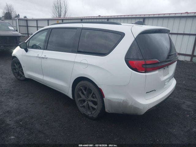 Chrysler Pacifica Limited 2025 2C4RC1GGXSR518519 Image 3