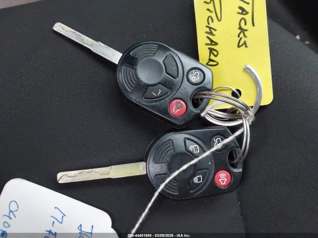 1FADP3F23HL276566 Ford FOCUS SE