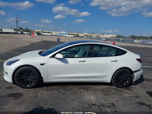 Aukcja sprzedaży 2021 Tesla Model 3 Standard Range Plus Rear-wheel Drive, vin: 5YJ3E1EA5MF973162, numer aukcji: 44401919