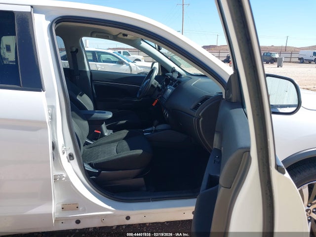 2021 MITSUBISHI OUTLANDER SPORT JA4ARUAU2MU020679 Photo 4
