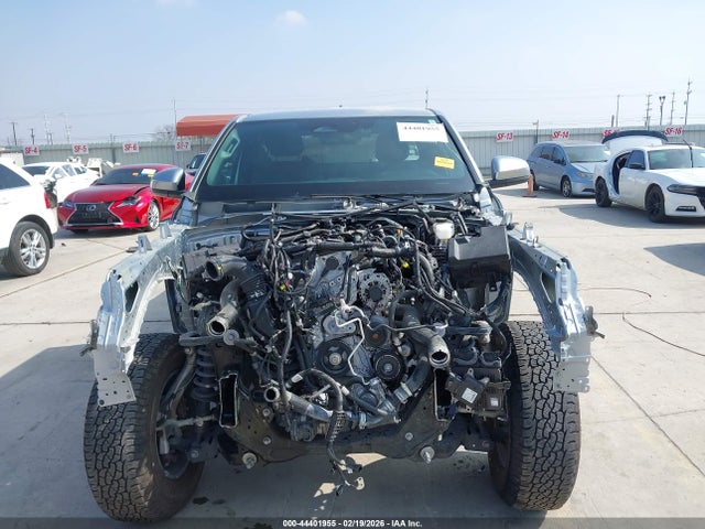 44401955 :رقم المزاد ، 3TYJBAFN2RT011989 vin ، 2024 Toyota Tacoma Trd Prerunner مزاد بيع