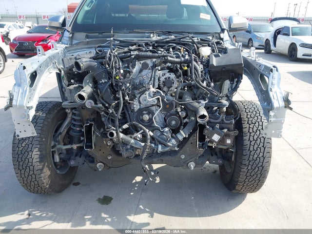 44401955 :رقم المزاد ، 3TYJBAFN2RT011989 vin ، 2024 Toyota Tacoma Trd Prerunner مزاد بيع