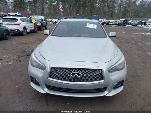 JN1CV7AR5HM681512 Infiniti Q50 2.0t Premium