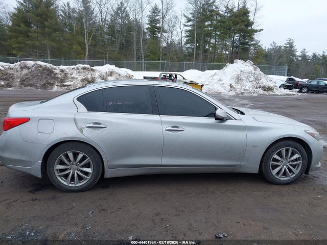 JN1CV7AR5HM681512 Infiniti Q50 2.0t Premium