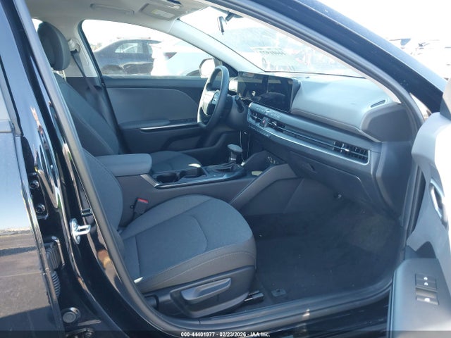 Продажа на аукционе авто 2025 Kia K4 Lx, vin: 3KPFT4DE2SE219857, номер лота: 44401977